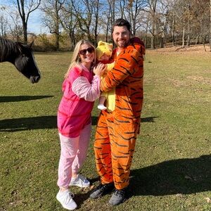 Piglet and Tigger adult costume set
